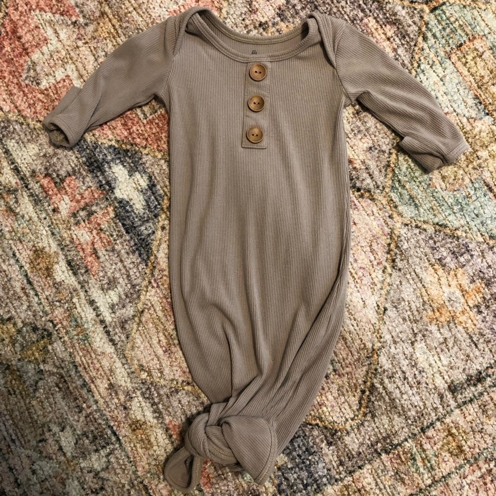Caden Lane Knotted Gown